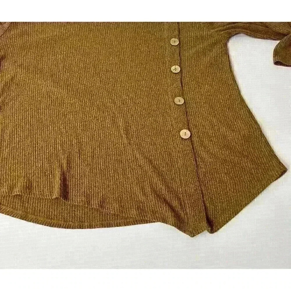 Misia Women's XL Brown V-Hem 3/4 Sleeve Rayon Blend Top Shirt w/ Button Accents - Picture 9 of 12